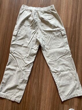 Uniqlo Cream Cargo Pants with Utility Pockets